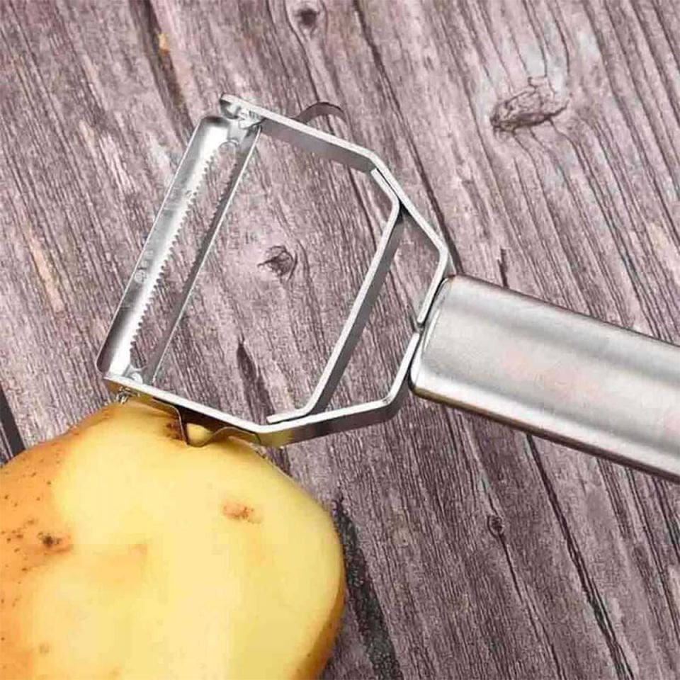 Lia Titan Soyacak
