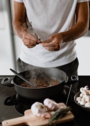 Gastrolux Döküm Siyah 3 Parça Alüminyum Döküm Tencere ve Tava Seti